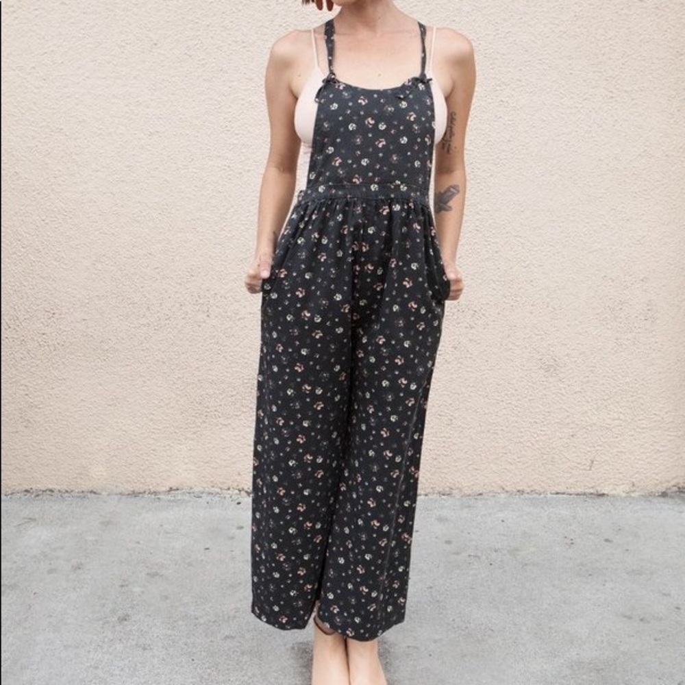 Brand new floral Loup overalls, size XS